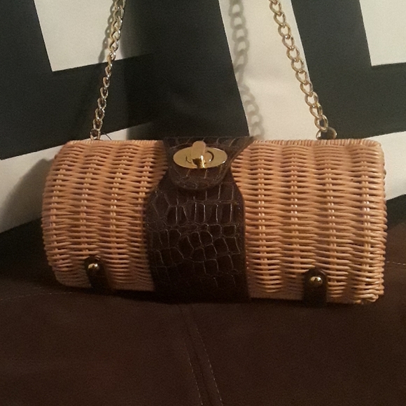 Poppie Jones Handbags - "Poppie Jones" Straw Cylinder Purse